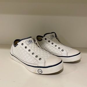 UGG Jemma White Leather Trainer Sheepskin Tongue Sneaker Size 6.5